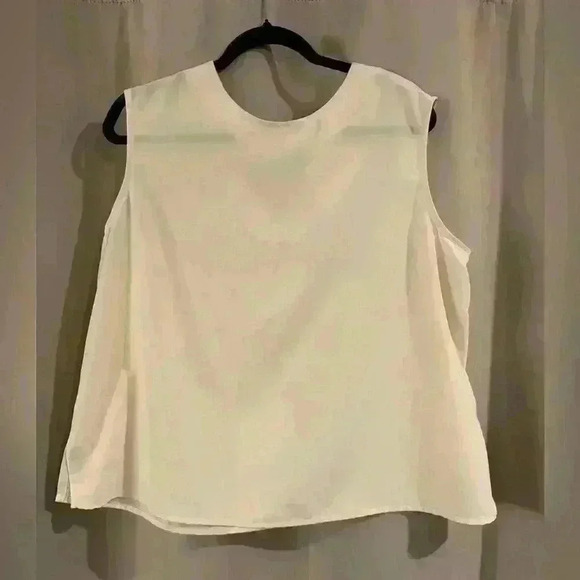 Women’s Cream BonWorth Blouse - Picture 1 of 5